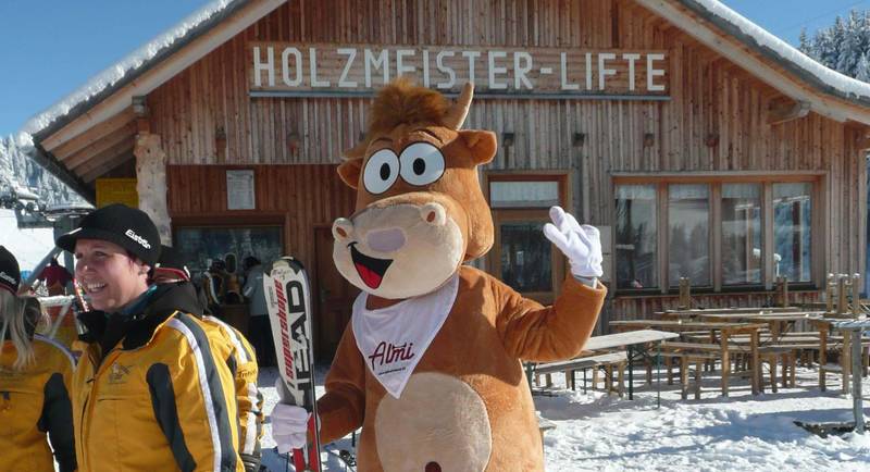 Almi in front of Holzmeister lift hut