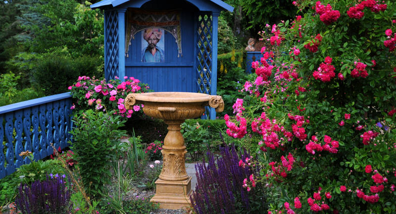 Rest area in the Sulamith Garden in the nature park Almenland