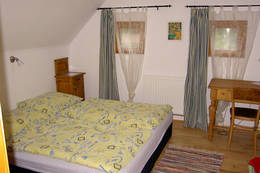 Cozy rooms at the Stockner horse farm