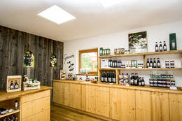 Farm store of the Ponsold family