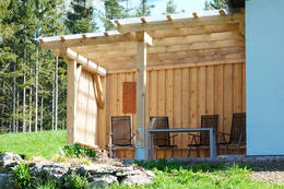 Covered terrace or carport