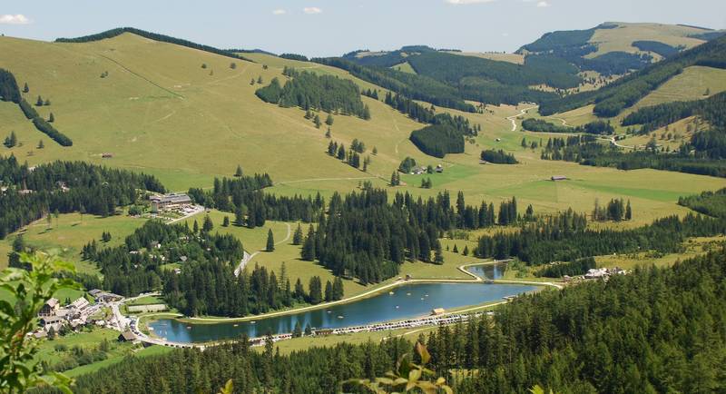 View over the Teichalm to the Sommeralm