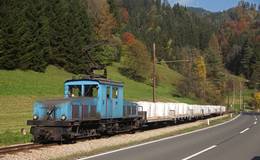 Breitenauerbahn freight train (Photo H. Pfoser)