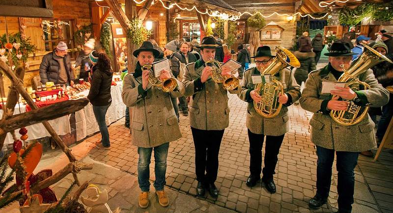 Christmas wind instruments at the Teichalm Christmas market