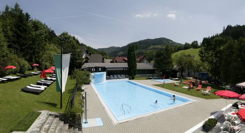 Gasen outdoor pool