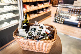 Shopping basket from the Genussladen