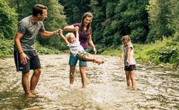 Family in the Raabklamm