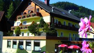 Landgasthof Willingshofer / Accommodation / Nature Park