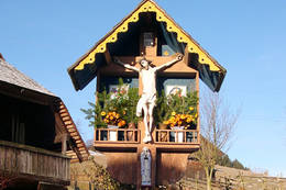 The courtyard crosses are special works of art