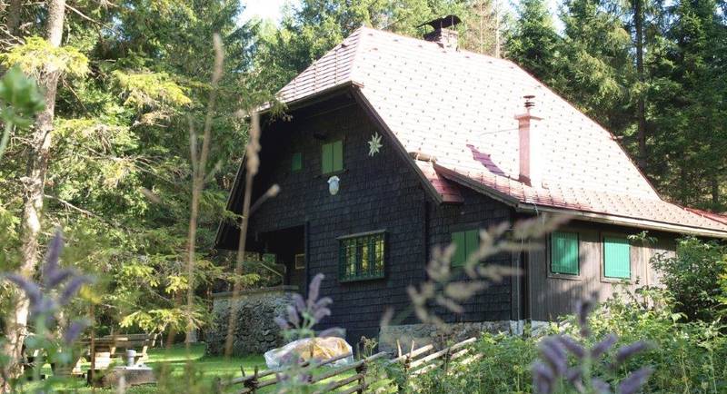 The Gaston Lippit hut on the Teichalm