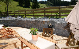 Cozy terrace at the Almhütte Huber