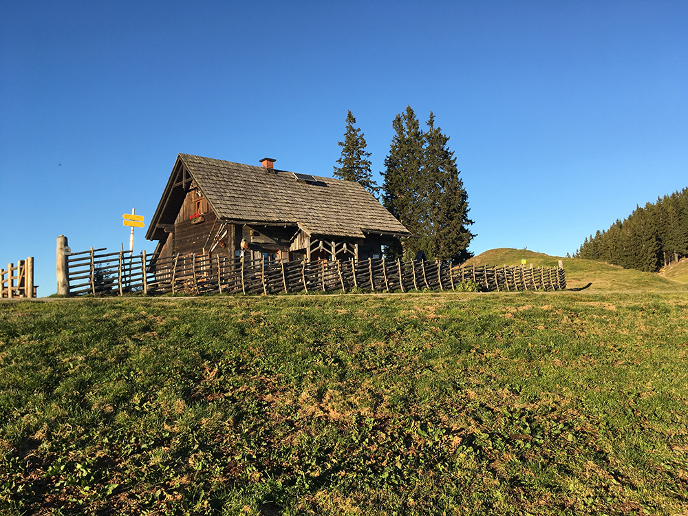 Hofbauer alpine hut