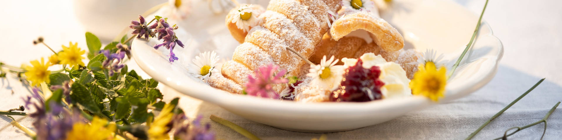 Spaghetti doughnuts