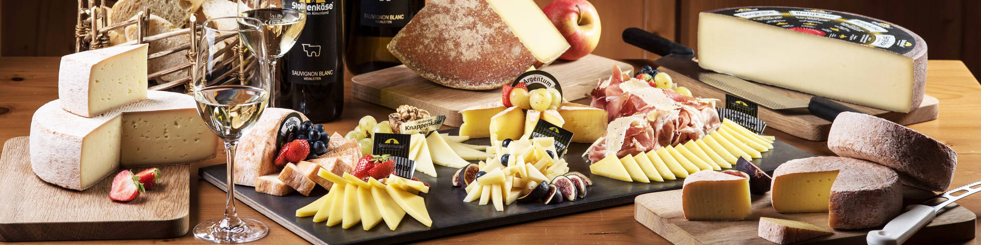 Stollen cheese variety in Almenland